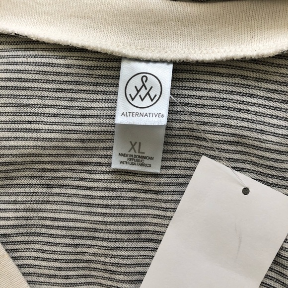 Alternative V-Neck Tie Front T-Shirt XL - Picture 6 of 8